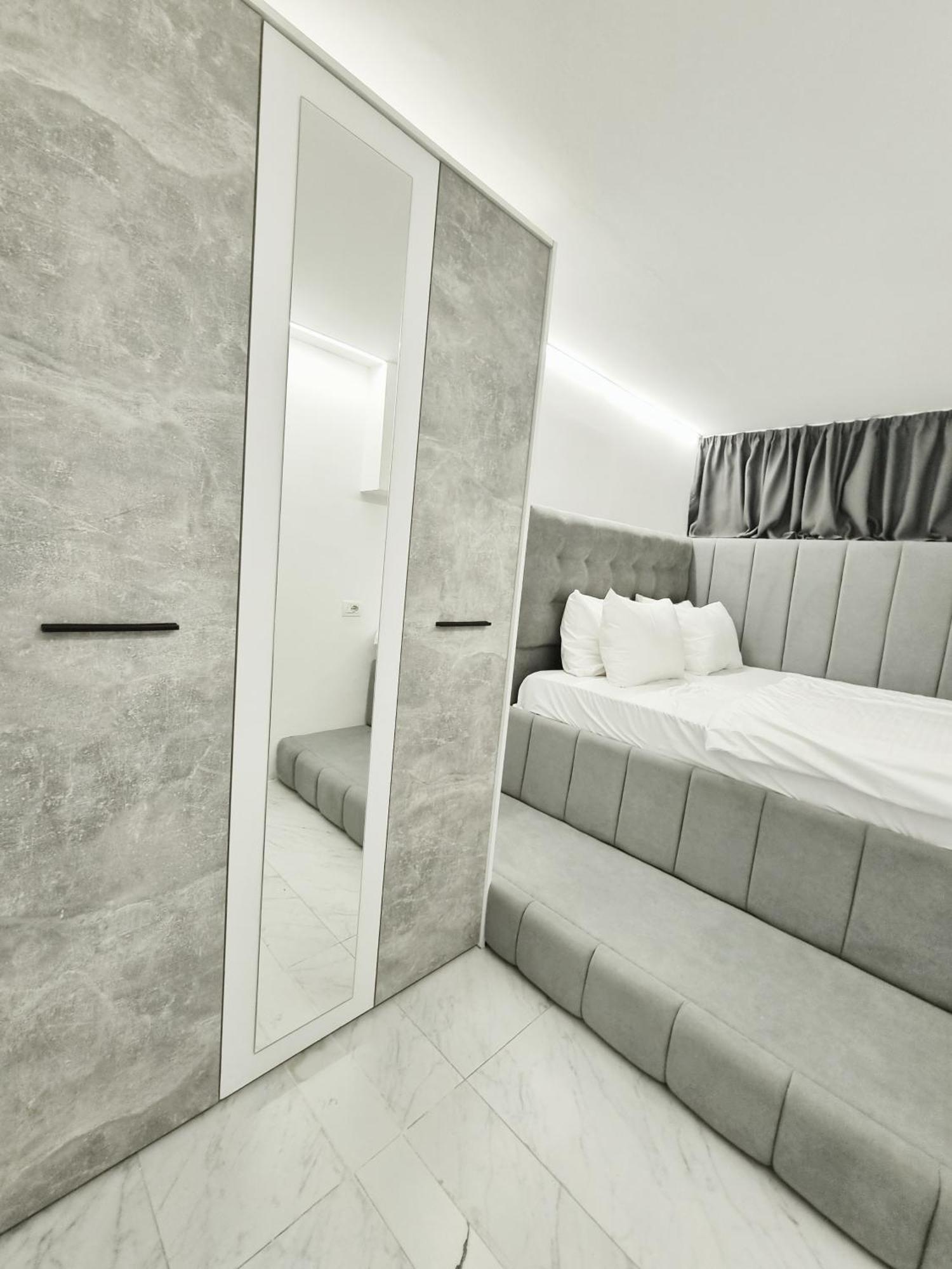 Mon Prive Apartment Τίρανα Δωμάτιο φωτογραφία