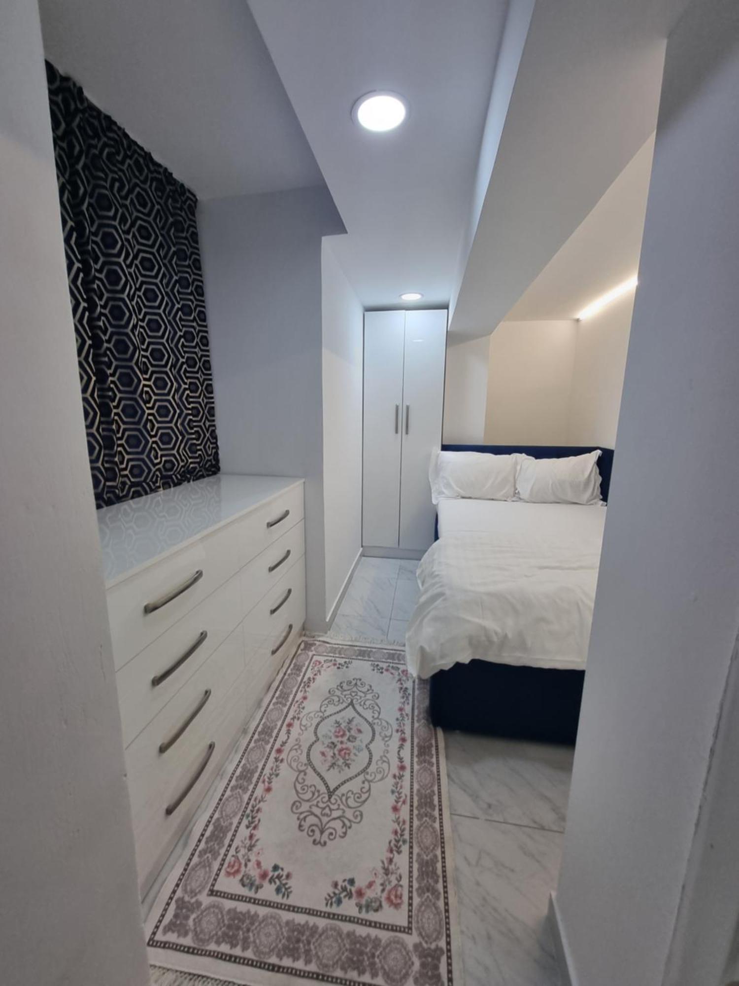 Mon Prive Apartment Τίρανα Δωμάτιο φωτογραφία